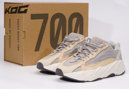 Adidas YEEZY Boost 700 v2 "Cream" size 36-48