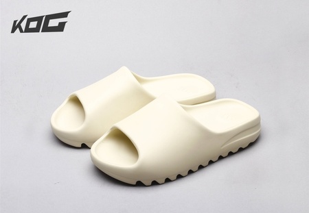 Yeezy SLIDE "Bone" (Run smaller, please choose a bigger size) 6345