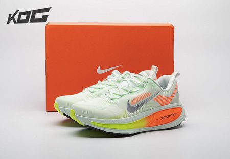 Nike Vomero 18 Barely Green Hyper Crimson HM6803-300 Size 36-45